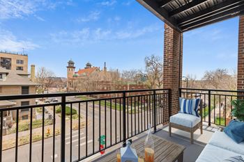 Patio/balcony